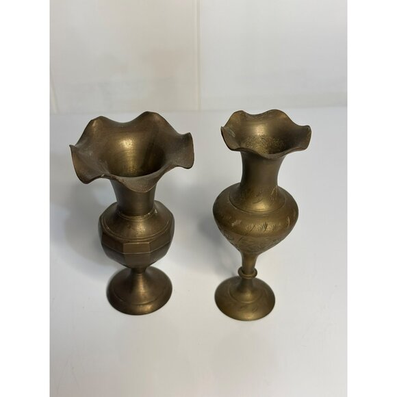 VTG Brass Vases – Footed Pedestal, Ruffled Rim, Etched Floral & Scroll Set of 2 - Picture 4 of 8